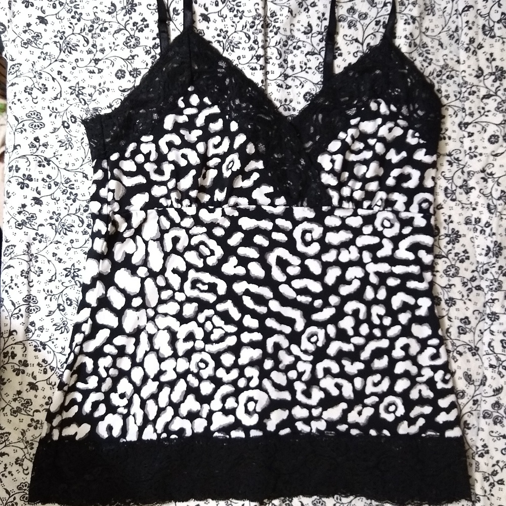 White House Black Market Sleep Tank